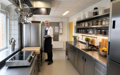 Køkkenassistent til kantine hos Auto IT (30 timer/uge)